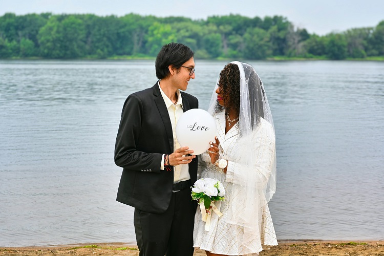 Tips for a Seamless and Elegant Wedding on the Water