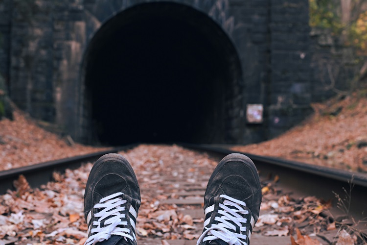 A Quick Guide on How To Live With Suicidal Thoughts